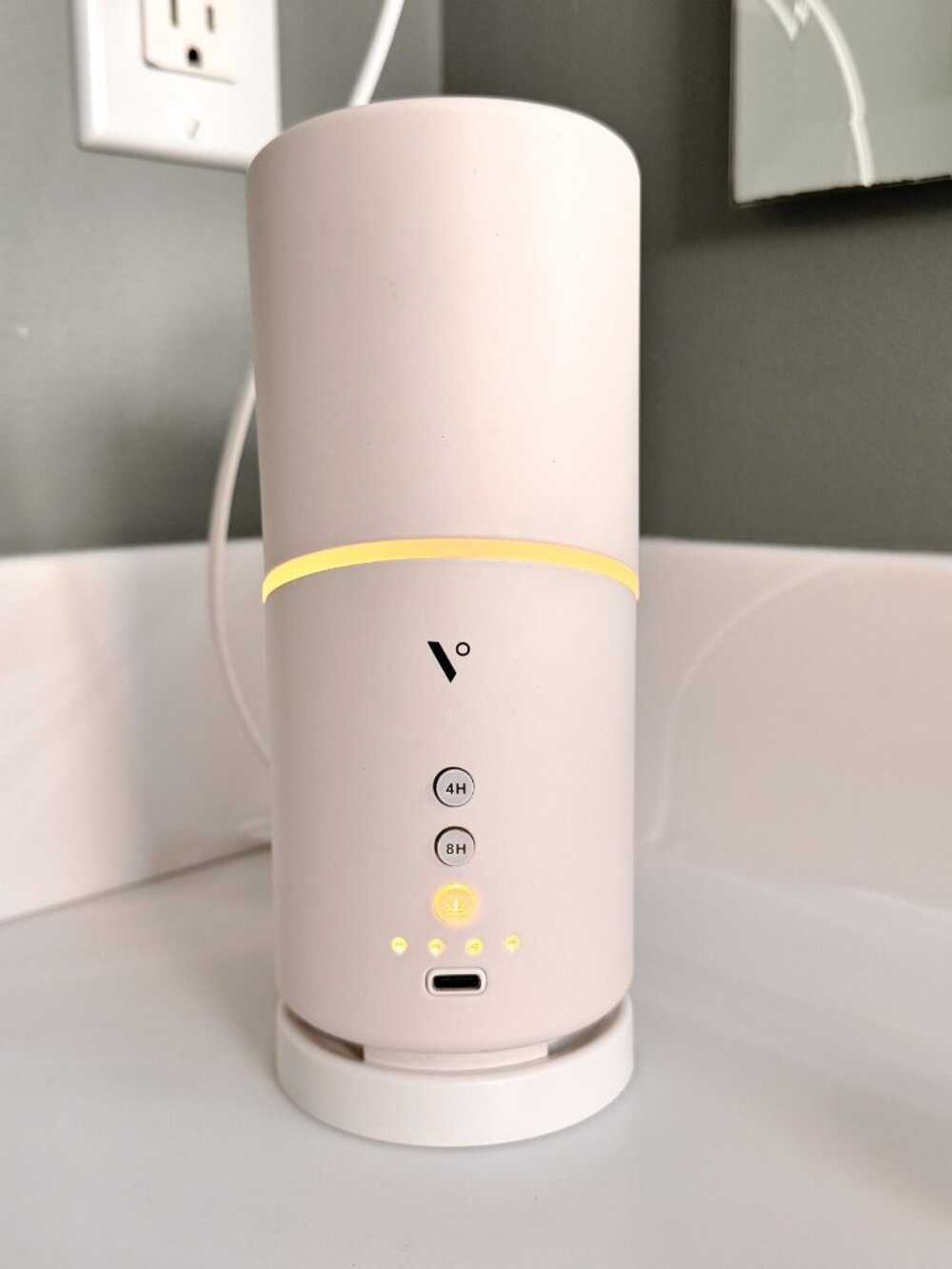 Vitruvi Move Diffuser - Picture 2 of 7